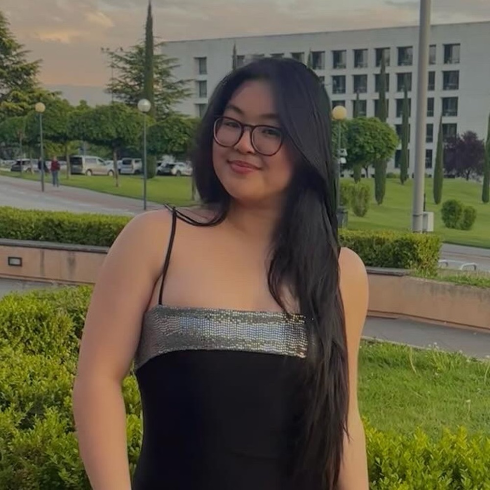 Meet your Posher, Amber